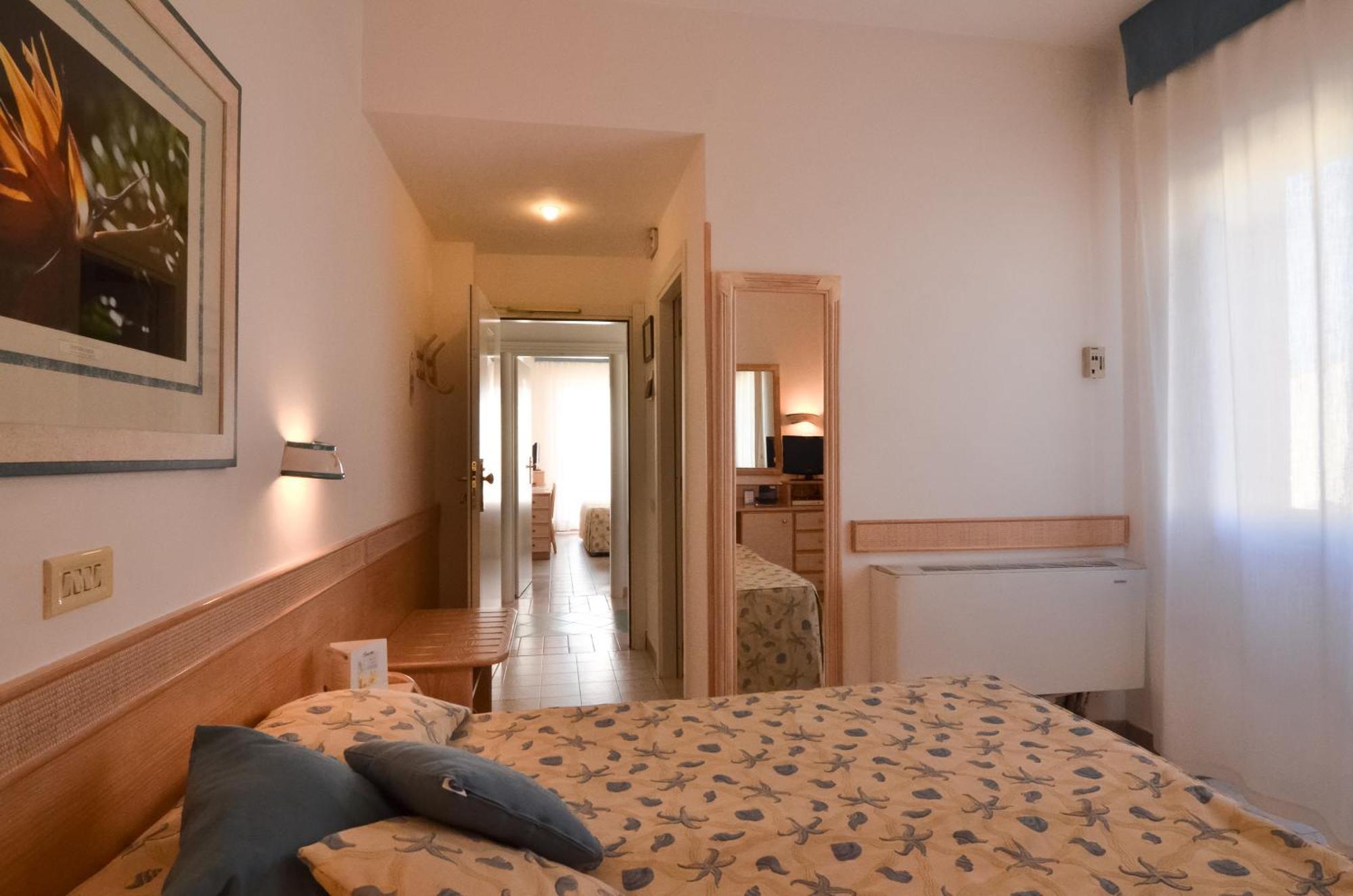 Hotel Aurora Sperlonga Dış mekan fotoğraf